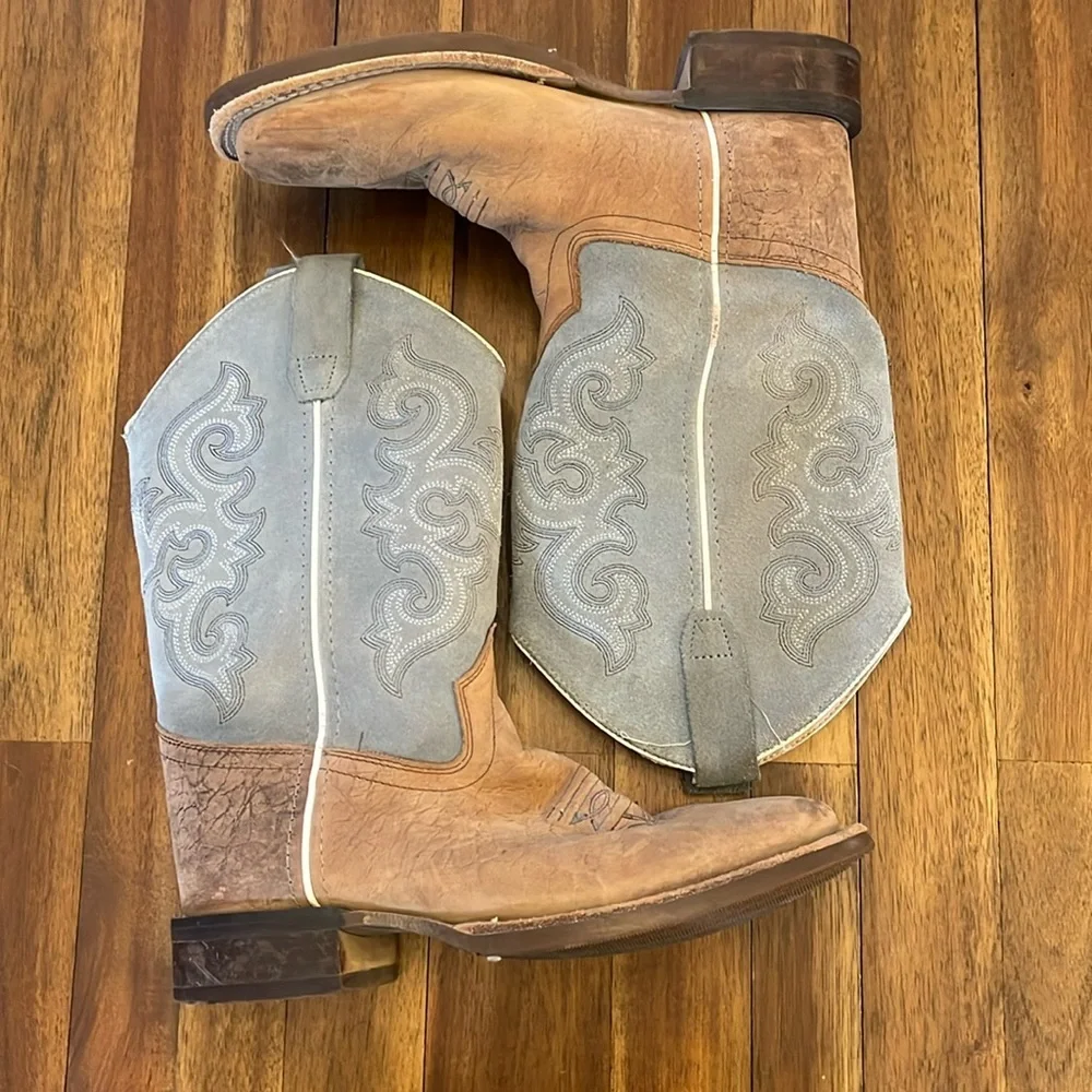 Cody James cowboy boots